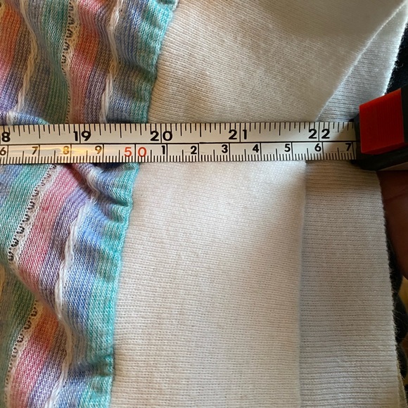 Vintage pastel rainbow tee - Picture 6 of 7